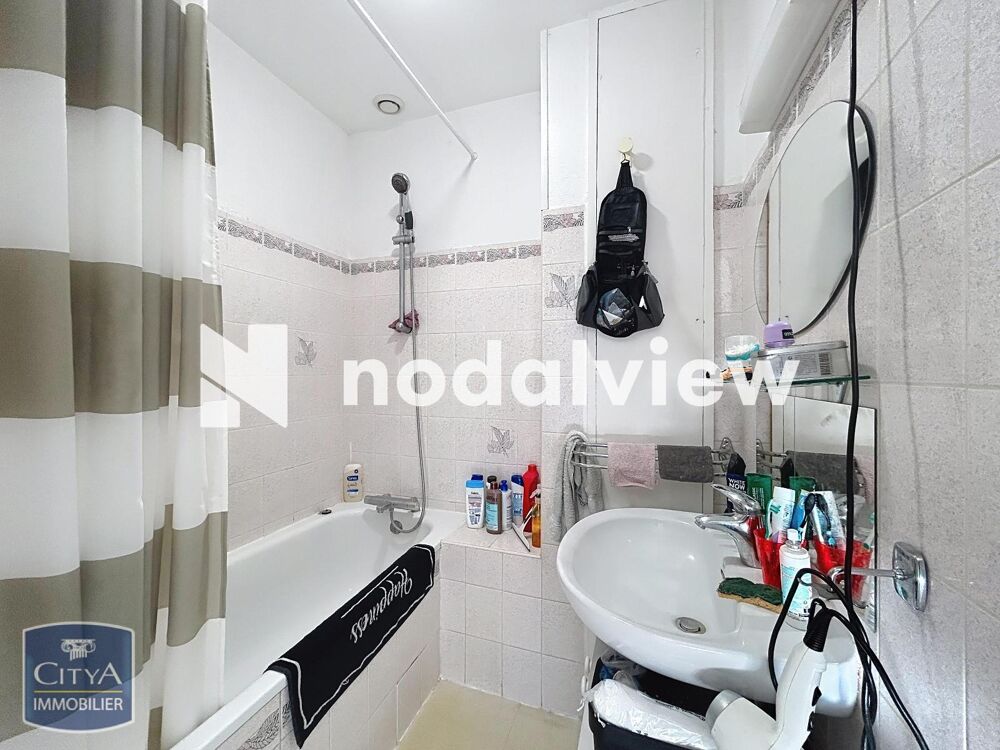 location Appartement - 4 pièce(s) - 71 m² Saintes (17100)
