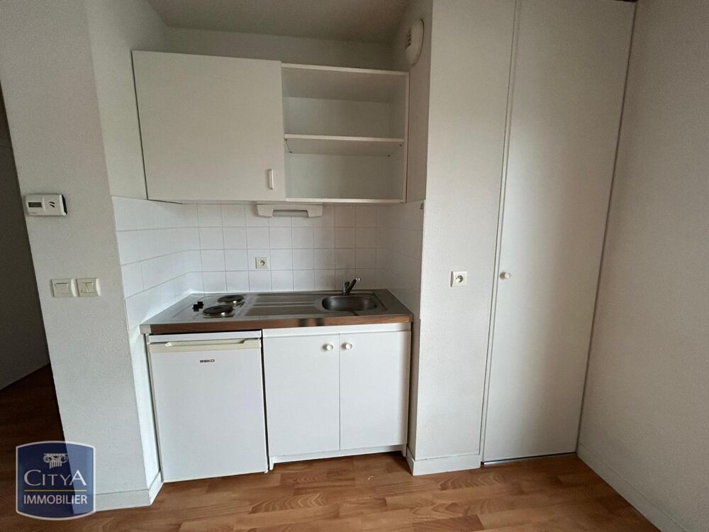 location Appartement - 1 pièce(s) - 25 m² Laval (53000)