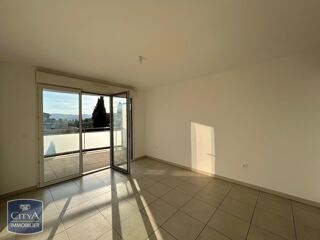  Appartement à louer 3 pièces 58 m²