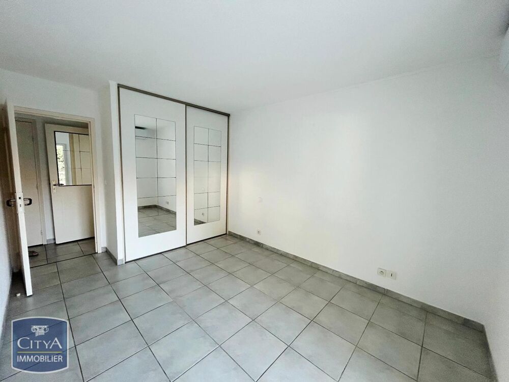 location Appartement - 3 pièce(s) - 78 m² Saint-Raphaël (83700)