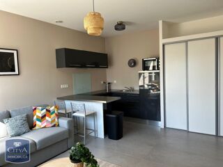  Appartement à louer 1 pièce 33 m²