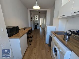  Appartement à louer 1 pièce 33 m²