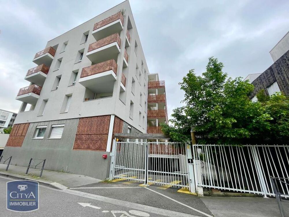 location Parking / Garage Villeurbanne (69100)