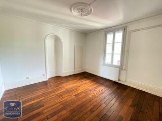  Appartement à louer 3 pièces 78 m²
