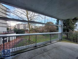 Appartement à louer 2 pièces 46 m²