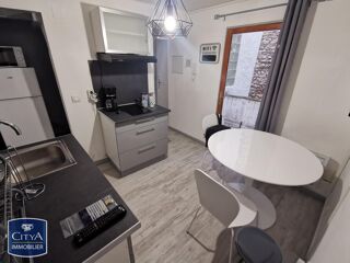 Appartement à louer 2 pièces 31 m²
