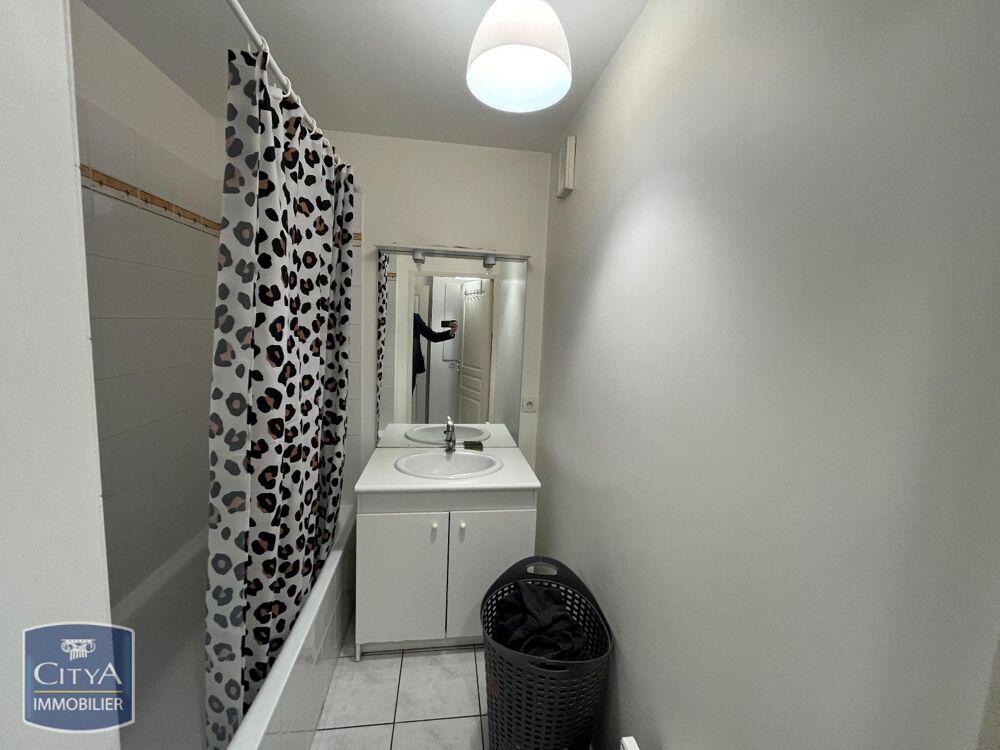 À LOUER - STUDIO MEUBLÉ 31 M² AVEC PARKING - PARC GRANDM....
