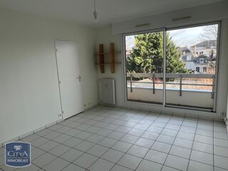  Appartement à louer 1 pièce 32 m²