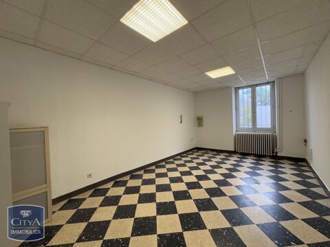 A louer au Pontet, local professionnel id&eacute;alement sit... 420 84130 Le pontet