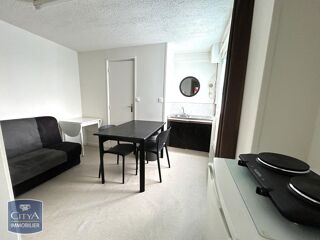  Appartement à louer 1 pièce 11 m²