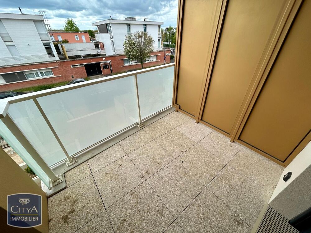 location Appartement - 2 pièce(s) - 50 m² Élancourt (78990)