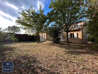  Villa à louer 5 pièces 111 m²