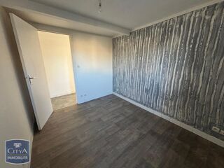  Appartement à louer 3 pièces 55 m²