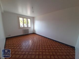  Appartement à louer 2 pièces 42 m²