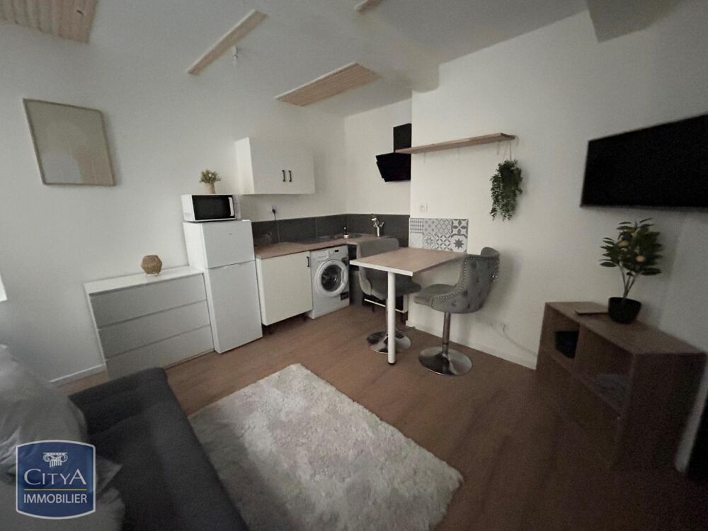 À LOUER : Appartement T1 à Dieppe, situé dans un quartie....