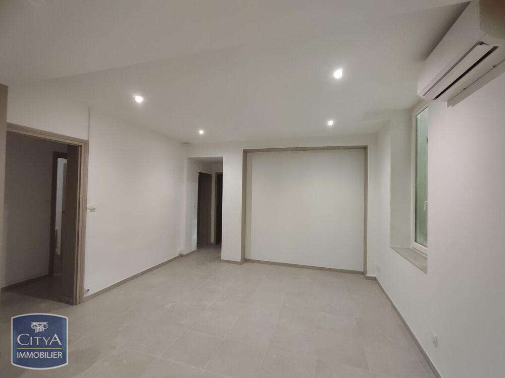 LOCATION - NIMES - T4 - CLIMATISATION - PARKING - CAVE -....