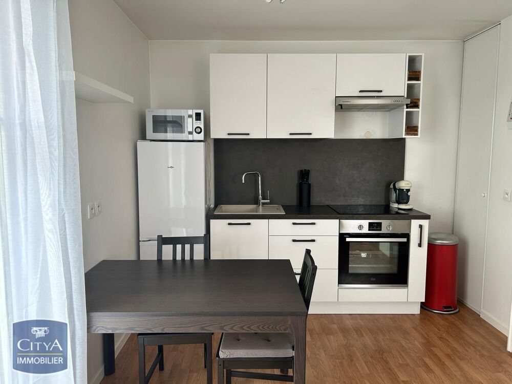À LOUER : Appartement récent T1 situé à Wissous, dans le....