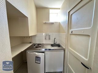  Appartement à louer 2 pièces 37 m²