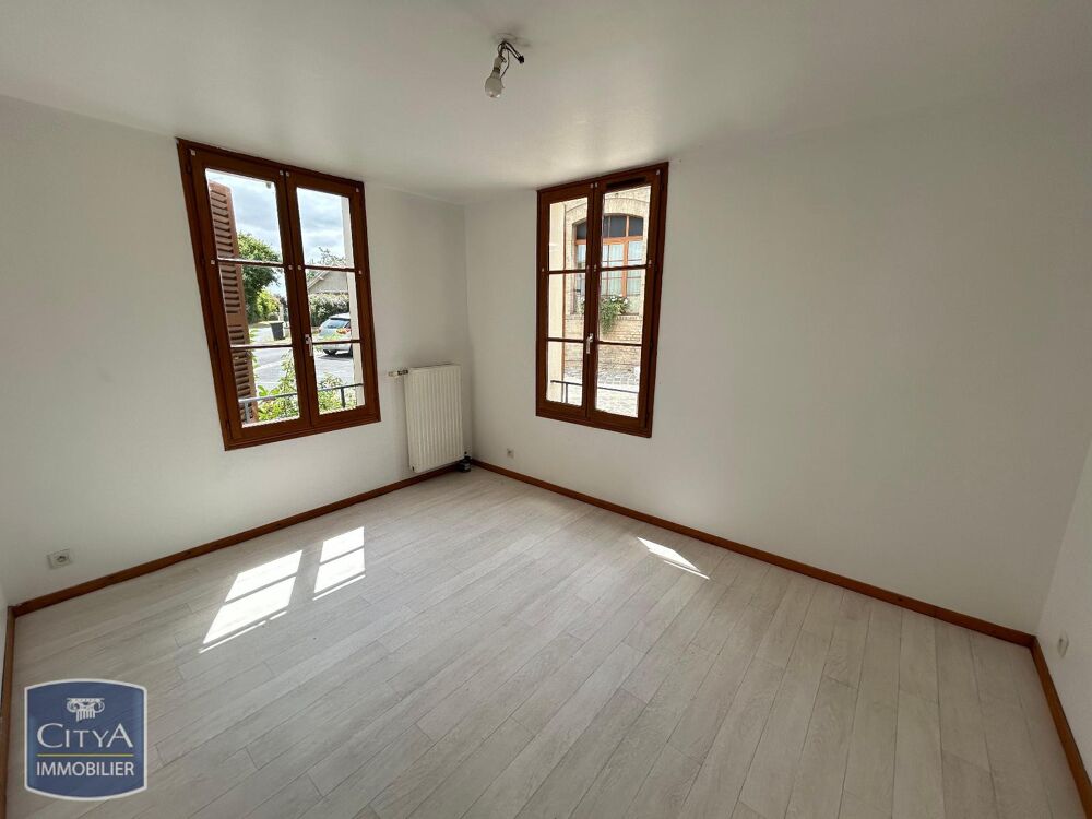 location Appartement - 3 pièce(s) - 70 m² Condé-lès-Herpy (08360)