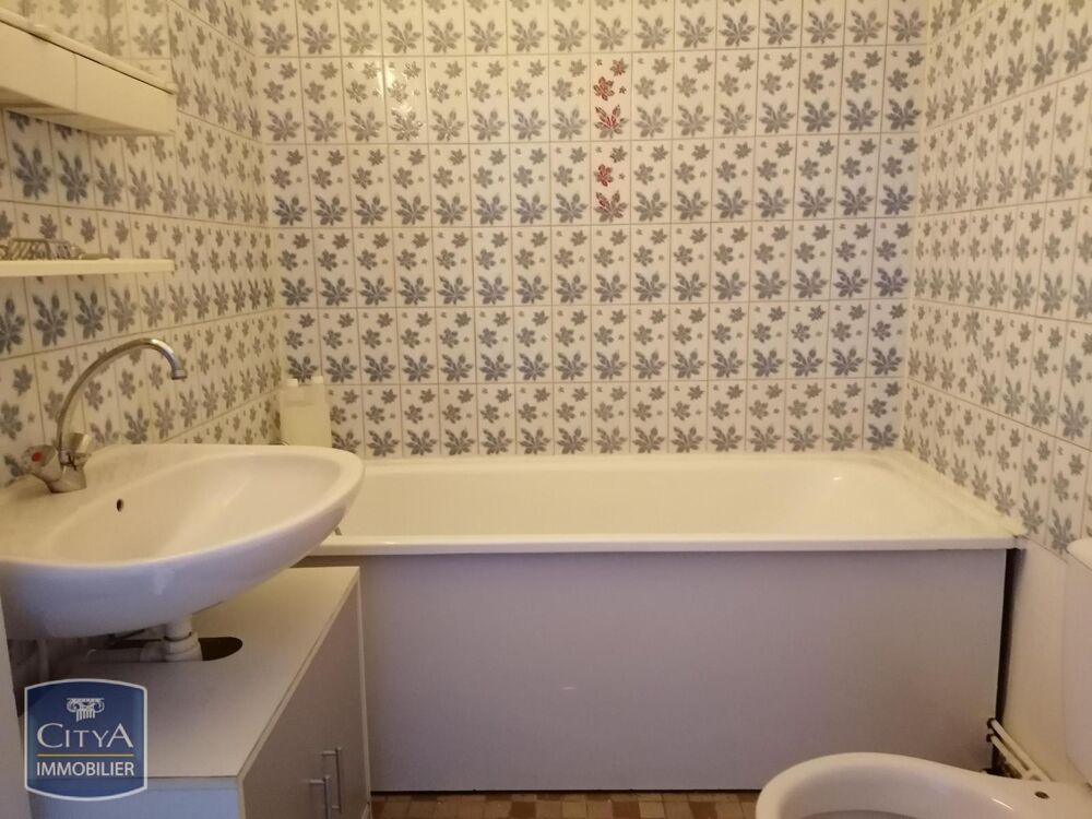 À LOUER : Appartement T1 situé dans la charmante ville d....
