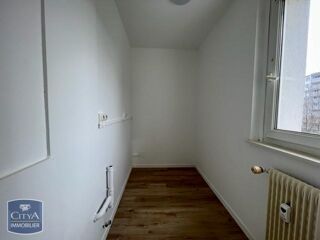  Appartement à louer 3 pièces 69 m²