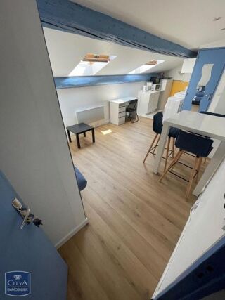  Appartement à louer 1 pièce 17 m²