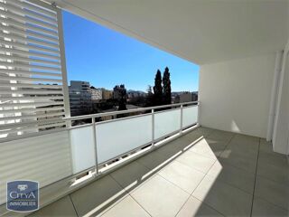  Appartement à louer 3 pièces 64 m²