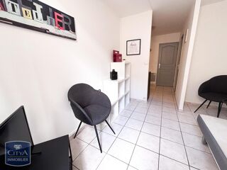 Appartement à louer 2 pièces 36 m²