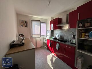  Appartement à louer 4 pièces 75 m²