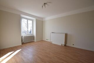  Appartement � louer 3 pi�ces 67 m�