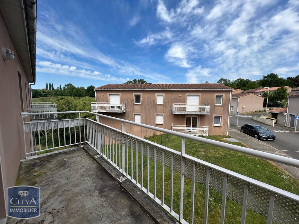 location Appartement - 3 pièce(s) - 55 m² Pouzauges (85700)
