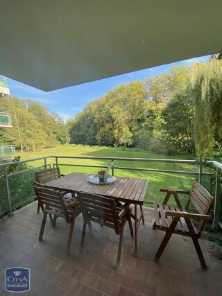  Appartement � louer 3 pi�ces 101 m�