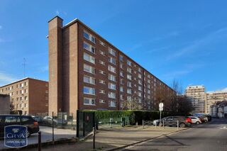  Parking / Garage � louer 