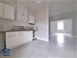  Appartement à louer 1 pièce 43 m²