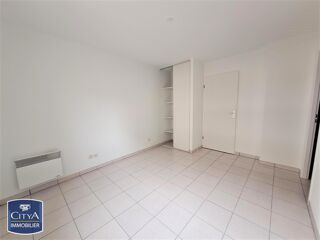  Appartement à louer 2 pièces 36 m²