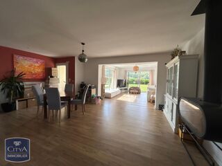  Maison à louer 4 pièces 139 m²