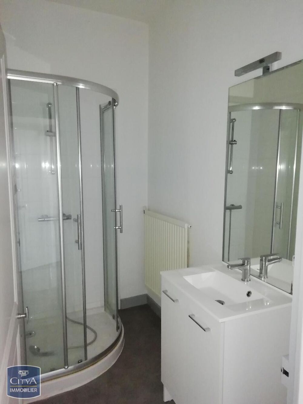 location Appartement - 2 pièce(s) - 63 m² Le Blanc (36300)