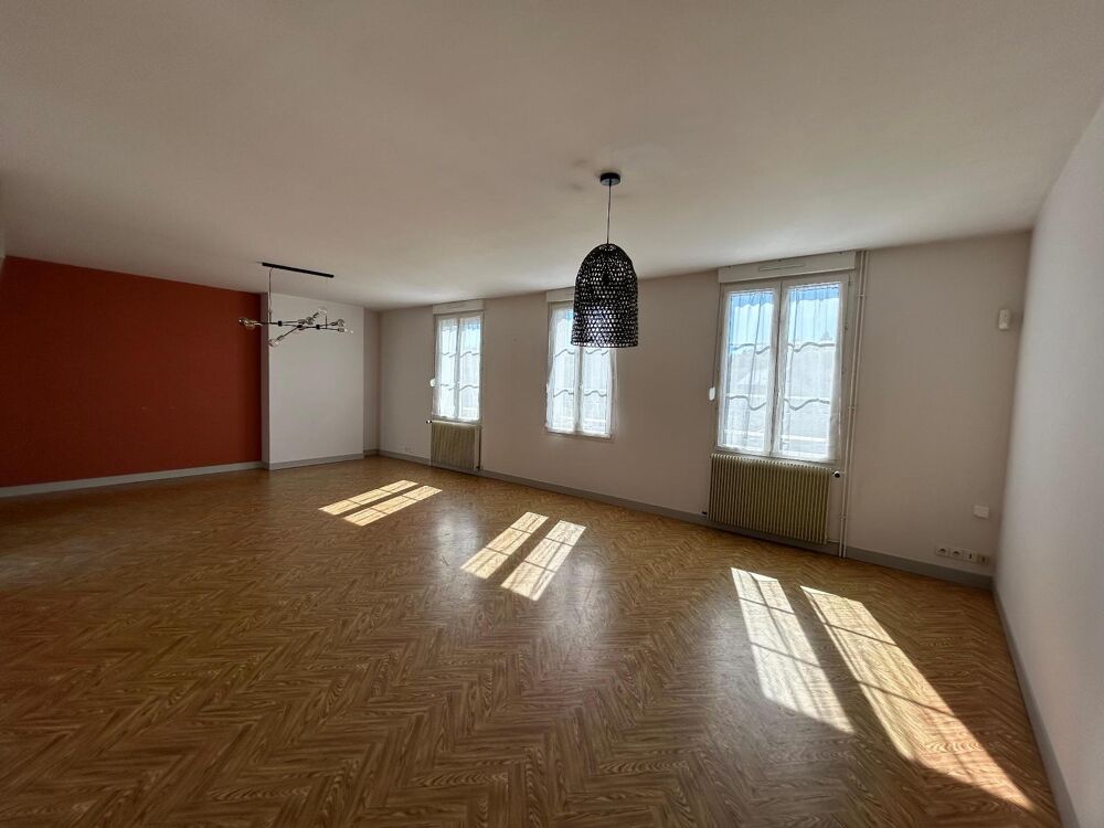 location Appartement - 5 pièce(s) - 153 m² La Membrolle-sur-Choisille (37390)
