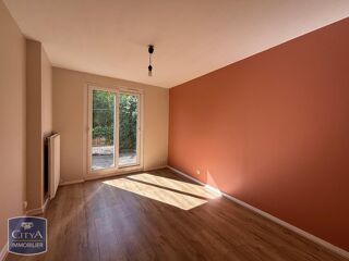  Appartement à louer 3 pièces 73 m²