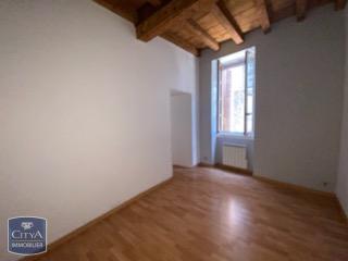  Appartement à louer 3 pièces 68 m²