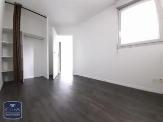  Appartement à louer 2 pièces 31 m²