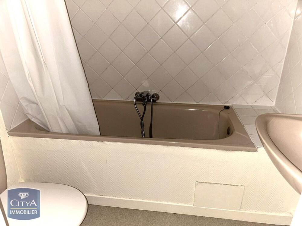 À LOUER : Appartement T2 situé rue d'Isle à Saint-Quenti....