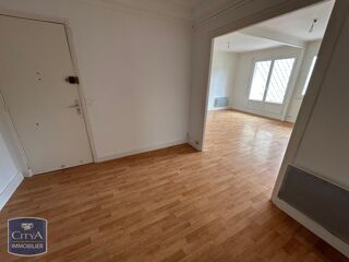  Appartement à louer 2 pièces 66 m²
