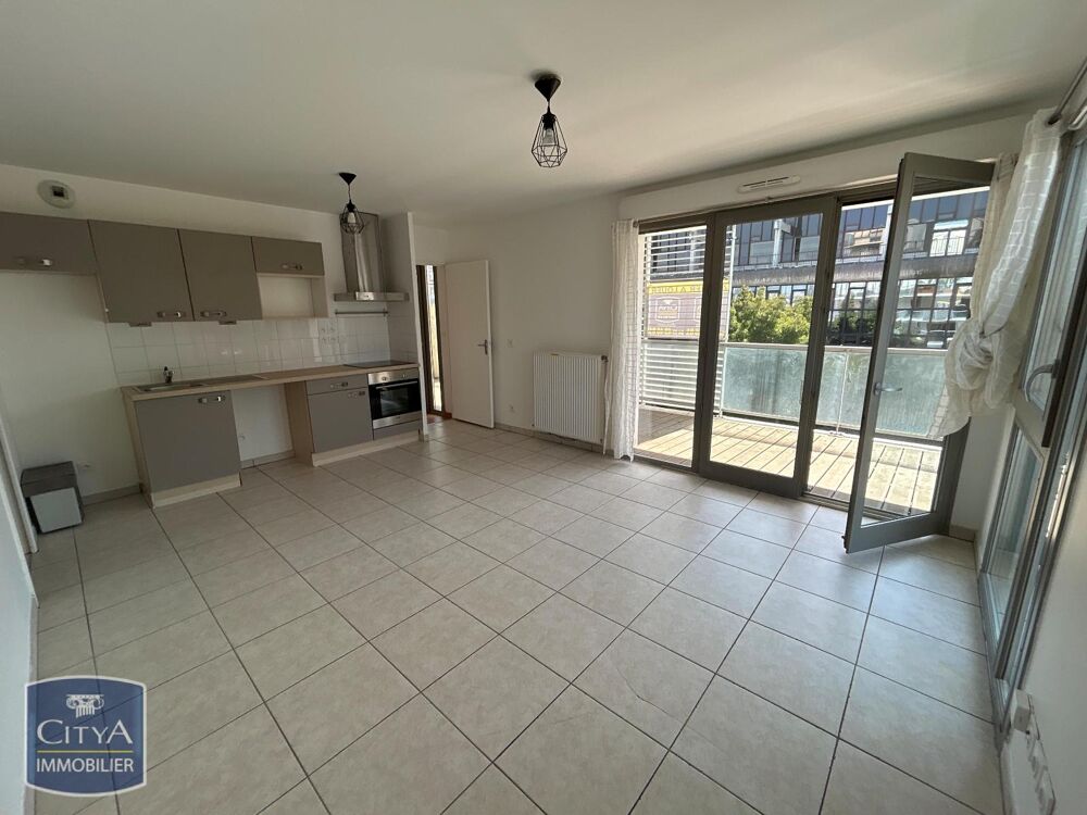 location Appartement - 3 pièce(s) - 57 m² Saint-Étienne (42000)