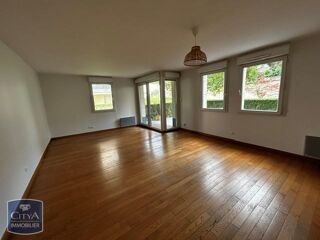  Appartement à louer 4 pièces 95 m²