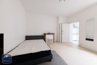  Appartement à louer 2 pièces 28 m²