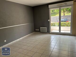  Appartement à louer 2 pièces 45 m²