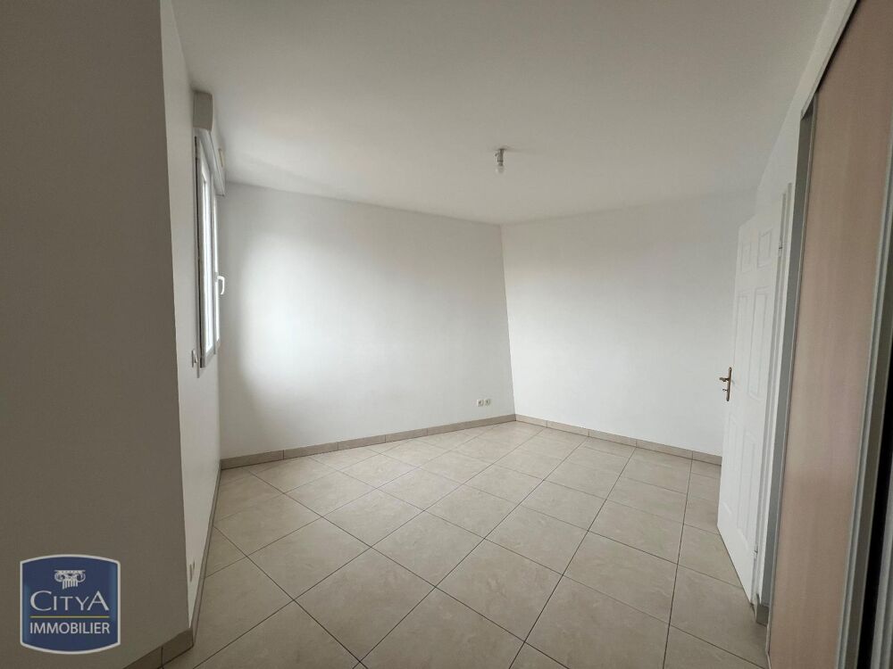 location Appartement - 2 pièce(s) - 50 m² Noisy-le-Grand (93160)