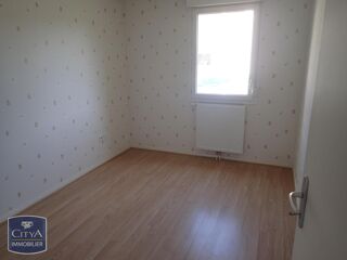  Appartement à louer 4 pièces 67 m²