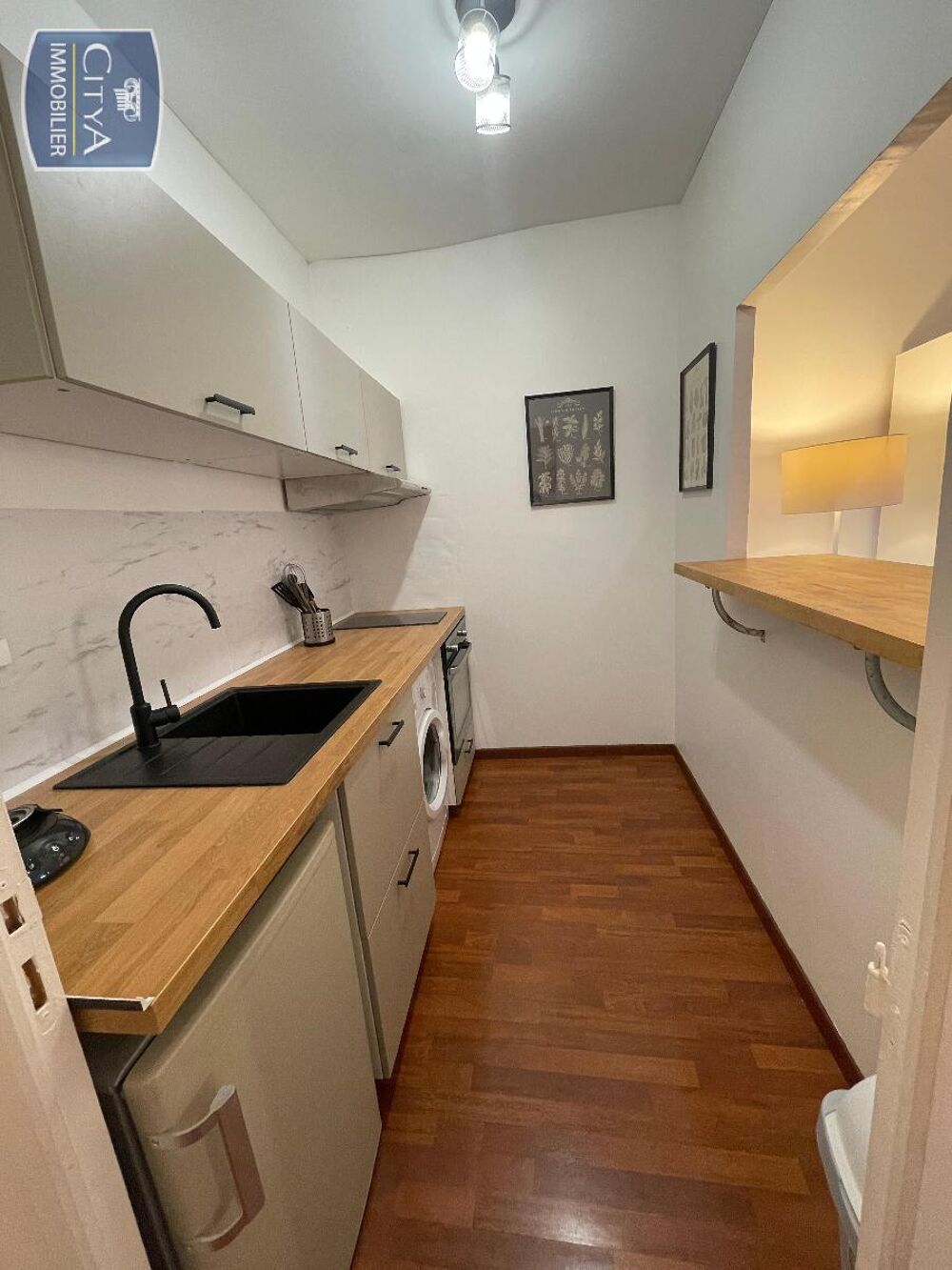 location Appartement - 1 pièce(s) - 27 m² Aix-en-Provence (13090)